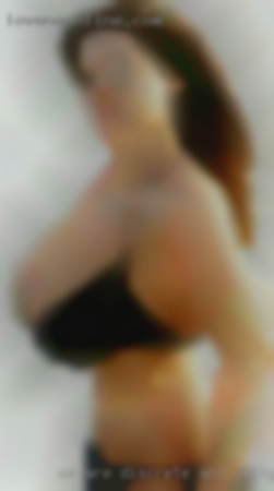 We are discrete and swingers appreciate the same.